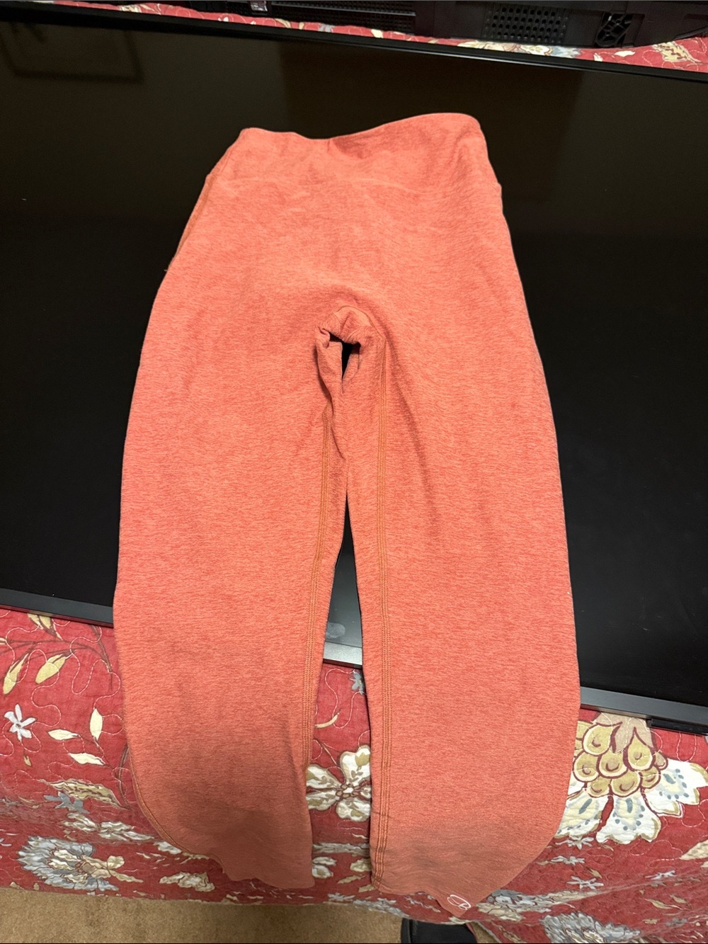 Bombshell Sportswear Rust Twist-Waist Leggings